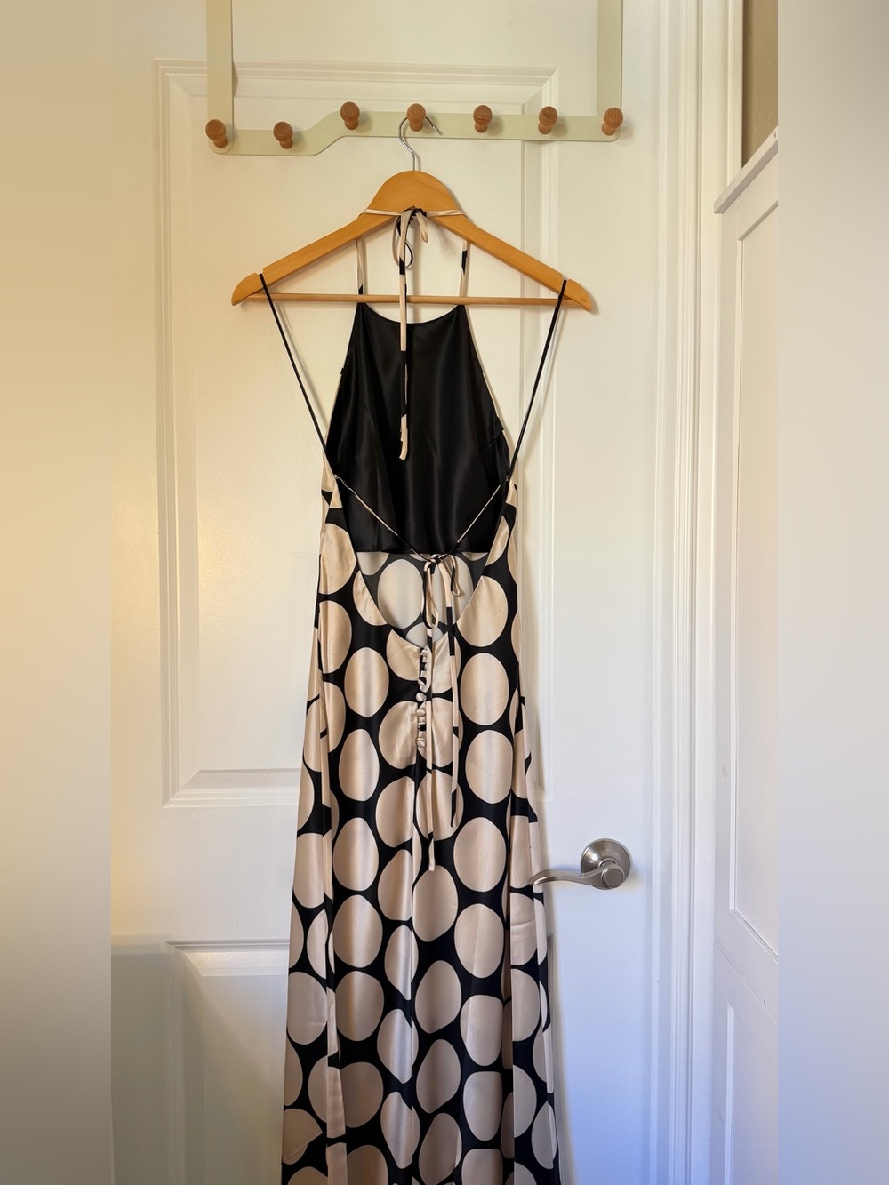 Reformation Jeany Silk Dress In Full Moon Dot, NEW WITHOUT TAGS, NEVER WORN. - Picture 11 of 14